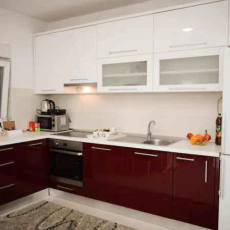 Lägenhet Apartman Vila Vita *